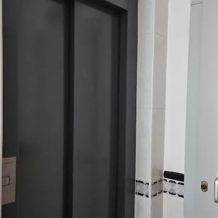 Centrico Seaside Apartament *